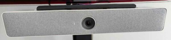 Système de visio conférence de marque CISCO modèle Cisco Webex Room Kit Mini TTC7-26 comprenant enceinte avec caméra intégrée et tablette. 6 unités. Vendu à l'unité avec faculté de réunion. Localisation : 5 ouest, 5 est (5708, 5006, 5005, 5004, 5008, 5170)
