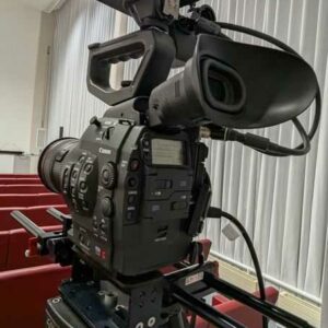 Caméra de marque CANON modèle Eos C300. Localisation : 7 est (audit) – Image 3
