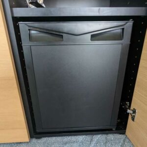Mini bar de marque VitriFrigo modèle HC30, capacité 30 litres. 50 x 40 x 39,5 cm. Localisation : 7 ouest (7710) – Image 2