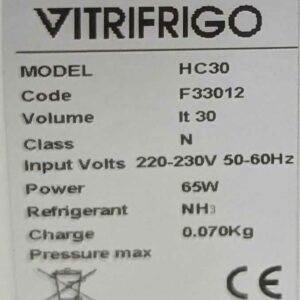 Mini bar de marque VitriFrigo modèle HC30, capacité 30 litres. 50 x 40 x 39,5 cm. Localisation : 7 ouest (7710) – Image 3