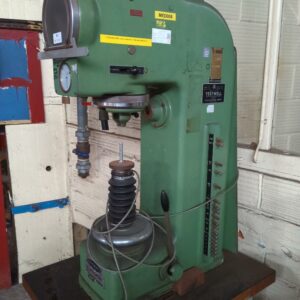 Machine de mesure de dureté de marque Wolpert modèle D'ia Testor 2R – Image 2