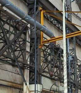 Palan électrique de marque Demag. Charge 1000 kg