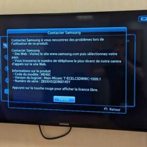 Moniteur 40 pouces de marque SAMSUNG modèle ME40C. Localisation : Canada rdc bas (0b02)