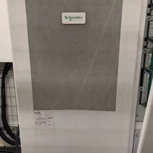 Onduleur 100 KVA de marque SCHNEIDER ELECTRIC modèle Galaxy VS. Vendu avec armoire By-pass et batteries. Localisation : Canada rdc bas – Image 4