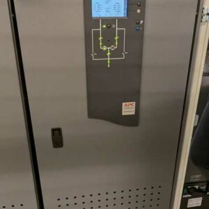 Onduleur 15 KVA de marque SCHNEIDER ELECTRIC modèle Upsilon STS. Localisation : Canada rdc bas