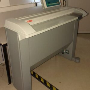 Traceur de marque Océ modèle TDS 600. 107 x 130 x 45 cm