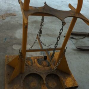 Porte bouteilles ou cylindres avec amarrage et accès fourches chariots – Image 3