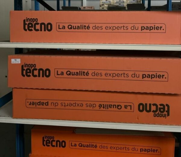 30 Rouleaux de papiers divers tailles