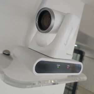 Caméra vidéo de marque Lumens modèle VC-R 30. 2 unités vendues avec faculté de réunion. Localisation : 9 avenue Percier 75008 Paris