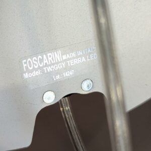 Lampe de parquet de marque Foscarini modèle Twiggy Terra led. Localisation : 8 rue de la Fossé aux Leux 91700 Ste Geneviève des Bois – Image 2