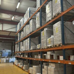 Rack à palettes, 200 mètres linéaires, hauteur 6 mètres  3300 kg par niveau maximum. – Image 2