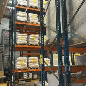 Rack à palettes, 200 mètres linéaires, hauteur 6 mètres  3300 kg par niveau maximum. – Image 3