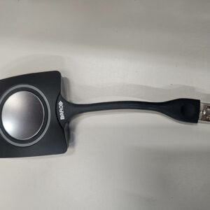 Dongles de marque Barco modèle ClickShare connexion USB. 44 unités vendues avec faculté de réunion. Localisation : 10 rue du ballon 93160 Noisy-le-Grand