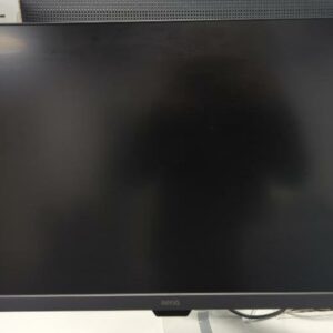 Ecran 27 pouces de marque Benq modèle PD2700U. Vendu avec pied, divers modèles (pieds démontés, lot 109 au sous-sol). 12 unités. Vendu à l'unité avec faculté de réunion.  Localisation : 10 rue Petit - 75019 Paris