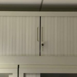 Armoire basse métallique à rideau, coulissant.
50 x 120 x 43 cm
2 unités, vendu avec faculté de réunion
Localisation : 6 rue Duret - 75116 Paris.
( repro. -2) – Image 2