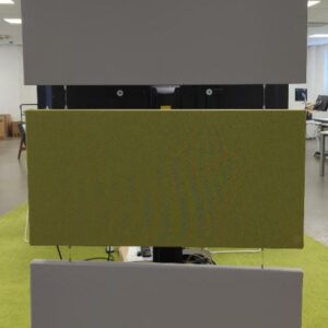 3 panneaux acoustiques suspendus par filins. 60 x 120 x 5 cm chaque. (1er bat A)