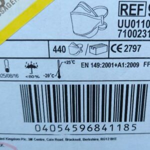 Carton comprenant environ 400 masques FFP3 de marque 3M. Validité : 16 août 2025. (RDC bat A conciergerie +  7 boites de 5 masques Moldex, validité 01/29 salle reserve) – Image 2