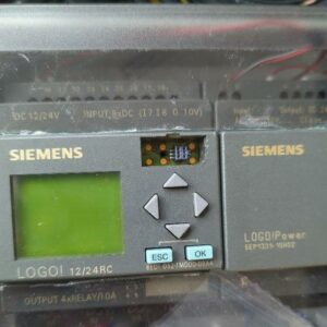 Mallette avec systèmes de micro automation de marque Siemens modèle Logo, voir détails sur photos. (bat B) – Image 3