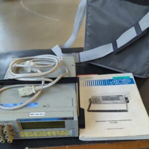 Etalonneur numérique de précision de marque AOP modèle PJ 6301. (bat B)