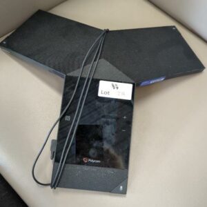 Araignée de marque Polycom modèle Real Presence trio 8800. 25 unités. Vendu à l'unité avec faculté de réunion. Localisation : 10 rue du Ballon - 93160 Noisy-le-Grand