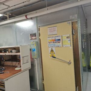 Cage de Faraday, environ 9 m2, à démonter. Voir photos. (rdj labo cem)