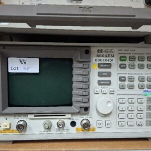 Analyseur CEM de marque HP modèle 8594EM. (rdj labo cem)