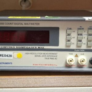 Multimètre digital de marque Thurlby Thandar modèle 1604. (rdj labo cem)