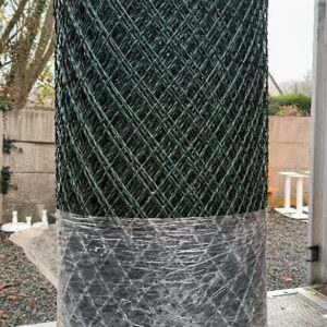 Clôture de jardin grillage rigide vert rouleau de 20m hauteur 120 cm. Localisation; 30 rue Beauregard 60440 Nanteuil-le-Haudouin.