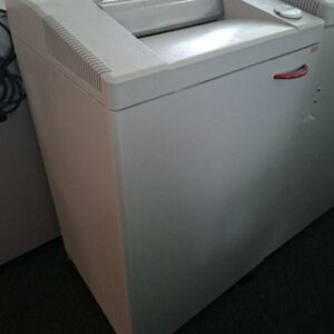 Destructeur de documents de marque Idéal modèle 3104. 92 x 52 x 46 cm. Localisation: Tour Coeur Défense - 92400 Courbevoie (TA 25ème)