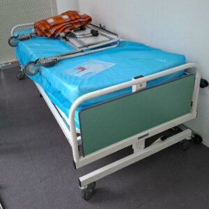 Lit médicalisé de marque Promotal. Localisation: Tour Coeur Défense - 92400 Courbevoie (TB4 0)