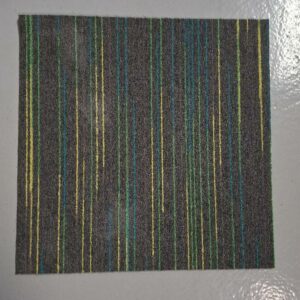 Dalle de moquette 50 x 50 cm de marque Desso modèle Néo référence couleur 9053. 10 cartons de 5m2. Localisation: -1