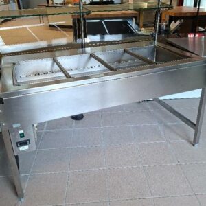 Meuble bain-marie en inox alimentaire à 4 compartiments. 83 x 147 x 80 cm. Localisation: cuisines