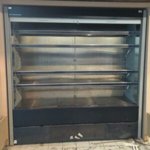 Vitrine de présentation de marque Criocabin fermant à rideau coulissant. 200 x 200 x 60 cm. 2 unités dont une fermée à clé. Localisation: Tour Coeur Défense - 92400 Courbevoie