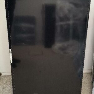 Moniteur 50 pouces de marque Samsung modèle QM50R ou QB50B ou QM50C. 4 unités. Vendu à l'unité avec faculté de réunion. Localisation: 30 rue Beauregard - 60440 Nanteuil-le-Haudouin