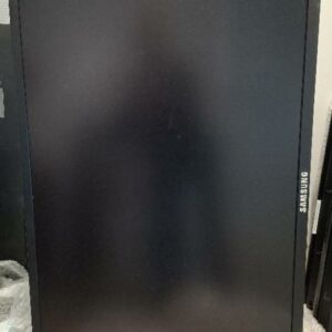 Moniteur 55 pouces de marque Samsung modèle 550DX. 3 unités. Vendu à l'unité avec faculté de réunion. Localisation: 30 rue Beauregard - 60440 Nanteuil-le-Haudouin