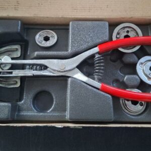 Pince repousse piston de marque Facom