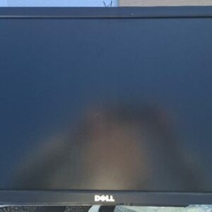 Moniteur 23 pouces de marque Dell modèle P2311HB ou E2311HF ou U2312HT. Non testé. 31
 unités. Vendu à l'unité avec faculté de réunion. Localisation: 30 rue Beauregard - 60440 Nanteuil-le-Haudouin.