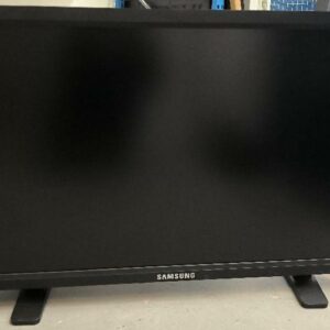 Moniteur 46 pouces de marque Samsung modèle 480MX-2 / LH46MGQLBC. Non testé. Localisation : 30 rue Beauregard 60440 Nanteuil-le-Haudouin