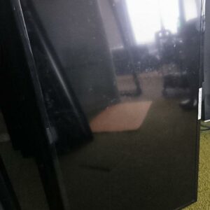 Moniteur 43 pouces de marque Samsung modèle DC43J / LH43DCJPLGC. Non testé. Localisation : 30 rue Beauregard 60440 Nanteuil-le-Haudouin; 2 unités