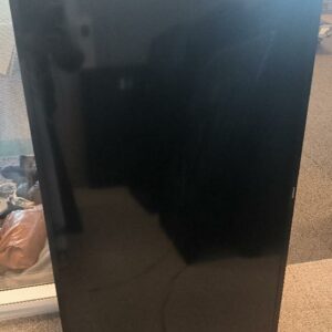 Moniteur 48 pouces de marque Samsung modèle UE48J5000 / UE48J5000AW. Non testé. 3 unités. Vendu à l'unité avec faculté de réunion. Localisation : 30 rue Beauregard 60440 Nanteuil-le-Haudouin
