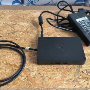 Docking station de marque Dell modèle K17A ou WD15. 350 unités. Vendu à l'unité avec faculté de réunion. Localisation : 30 rue Beauregard - 60440 Nanteuil-le-Haudouin.