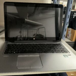 PC portable de marque HP modèle EliteBook 850 G3 système d'exploitation Windows processeur core i7. Sans alimentation. Non testé. 28 unités. Vendu à l'unité avec faculté de réunion. Localisation: 30 rue Beauregard - 60440 Nanteuil-Le-Haudouin