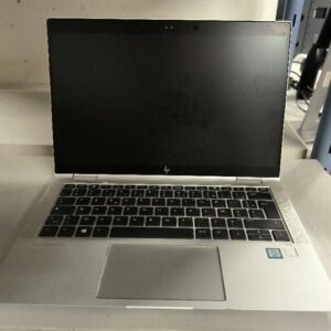 PC portable de marque HP modèle EliteBook x360 1030 G3 système d'exploitation Windows processeur core i7. Sans alimentation. Non testé. Localisation: 30 rue Beauregard - 60440 Nanteuil-Le-Haudouin