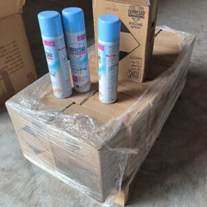 1 palette de 15 cartons de 6 aérosols désinfectant. Localisation : 12 rue Maitre Renault - 95190 Fontenay en Parisis