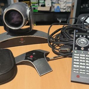 Système de visioconférence de marque Polycom modèle MPTZ-6 sans alimentation. Non testé. Localisation : 11 rue Jean-Pierre Plicque - 77124 Villenoy