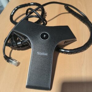 Microphone de conférence de marque Yealink modèle VCM34 sans alimentation. Non testé. 8 unités. Vendu à l'unité avec faculté de réunion. Localisation : 11 rue Jean-Pierre Plicque - 77124 Villenoy