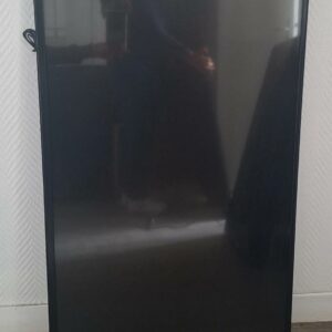 Moniteur 43 pouces de marque LG modèle 43SE3KB. 6 unités. Vendu à l'unité avec faculté de réunion.