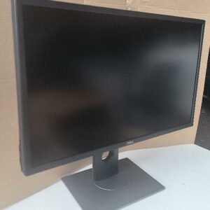Moniteur 27 pouces de marque Dell modèle UP2718Q. Non testé. 4 unités. Vendu à l'unité avec faculté de réunion. Localisation : 30 rue Beauregard - 60440 Nanteuil-le-Haudouin