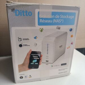 Serveur de stockage réseau (NAS) de marque DANE-ELEC, modèle myDitto, à 2 baies pour disques durs 3,5" SATA, compatible RAID 0 et RAID 1. Capacité maximale : 2 x 2 To. Connexion Ethernet 10/100/1000 Mbit/s et ports USB. Dimensions : 77 x 165 x 190 mm. Non testé. Localisation : 30 rue Beauregard - 60440 Nanteuil-le-Haudouin