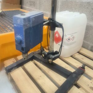 Agitateur de laboratoire de marque IKA Werke type Euro-ST PB.